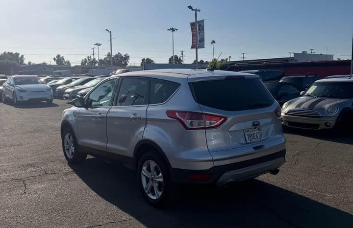 
								2014 Ford escape full									