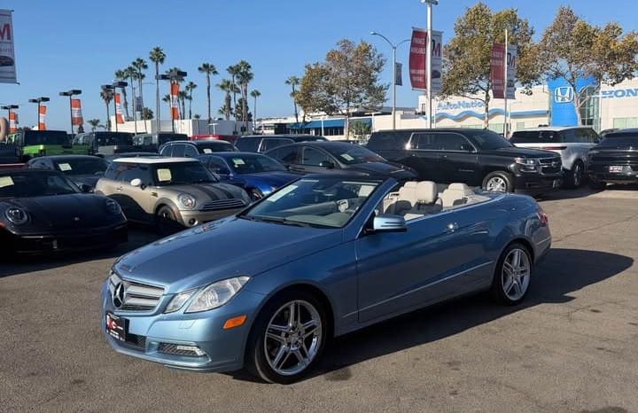 
								2011 Mercedes-Benz e-class E 350 Cabriolet 2D full									