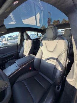 
										2024 Tesla model s Plaid Sedan 4D full									