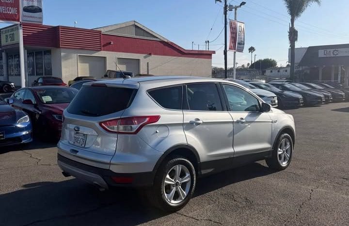 
								2014 Ford escape full									