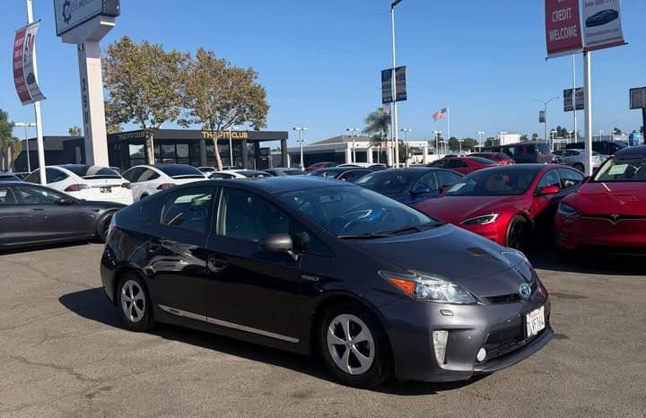 
								2012 Toyota prius Five full									