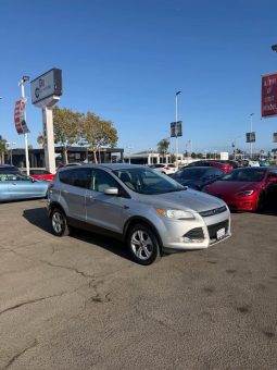 
										2014 Ford escape full									