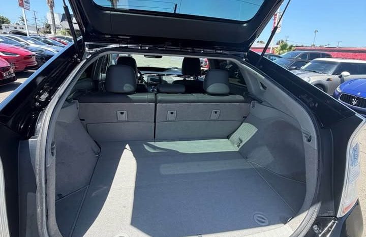 
								2011 Toyota prius IV full									
