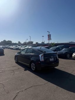 
										2012 Toyota prius Five full									