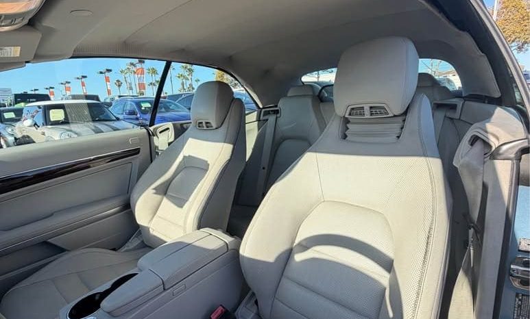 
								2011 Mercedes-Benz e-class E 350 Cabriolet 2D full									