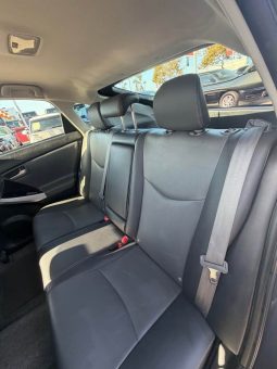 
										2012 Toyota prius Five full									