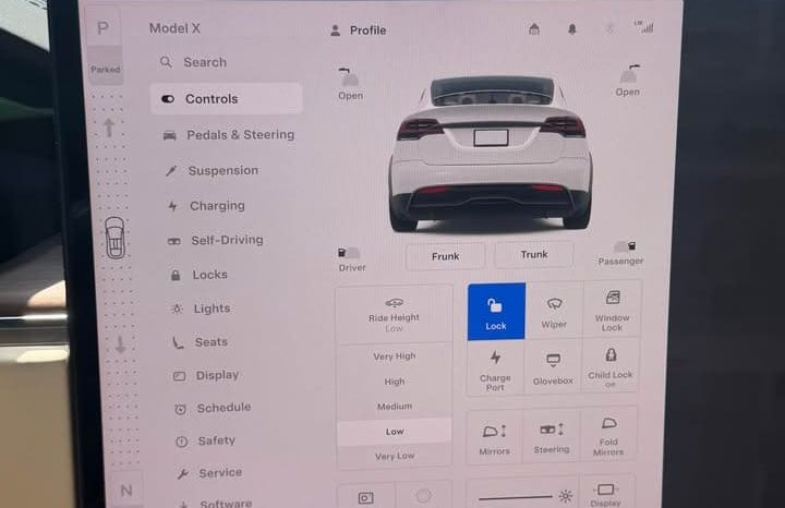 
								2024 Tesla model x Long Range Sport Utility 4D full									