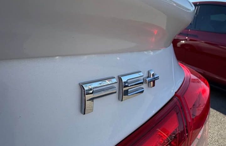 
								2013 Nissan sentra FE + full									