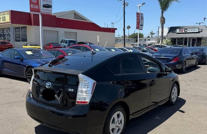 
								2011 Toyota prius IV full									