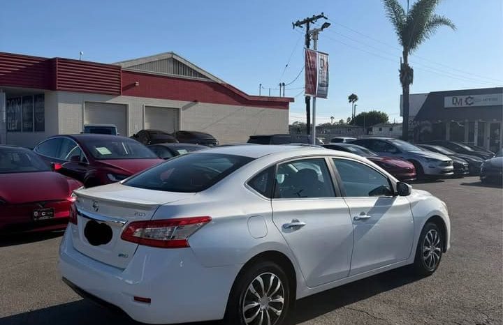 
								2013 Nissan sentra FE + full									