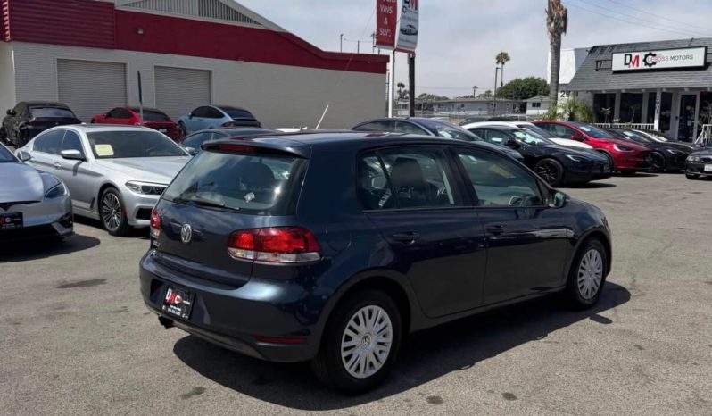 
								2013 Volkswagen Golf full									