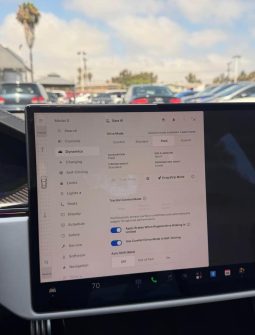 
										2026 Tesla Model S Plaid full									