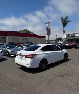 
										2015 Nissan Sentra full									