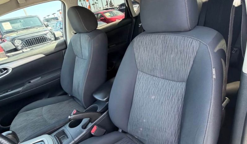 
								2015 Nissan Sentra full									