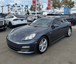 2011 Porsche panamera
