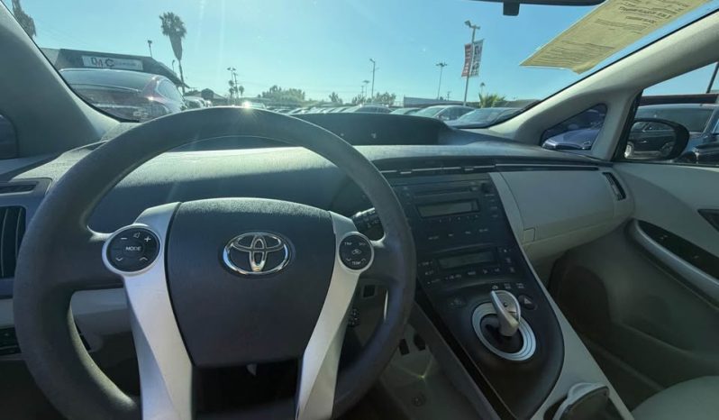 
								2010 Toyota prius full									