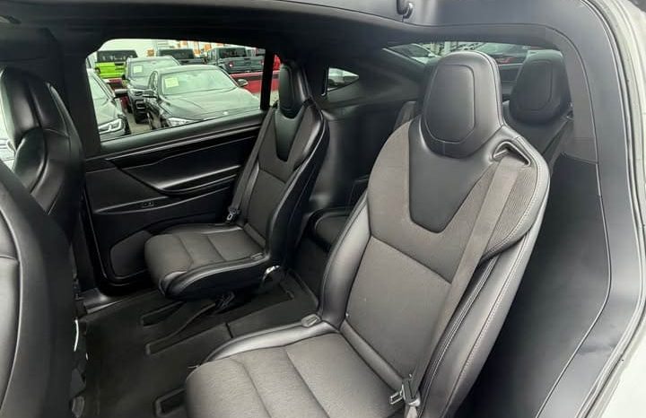 
								2018 Tesla model x 75D Sport Utility 4D full									