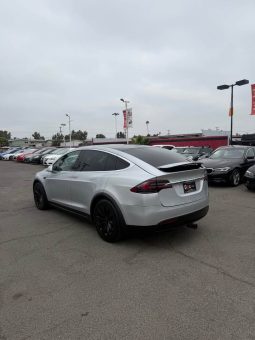 
										2018 Tesla model x 75D Sport Utility 4D full									