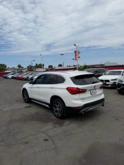 
										2018 BMW x1 sDrive28i Sport Utility 4D full									