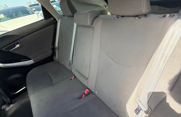 
								2013 Toyota prius full									