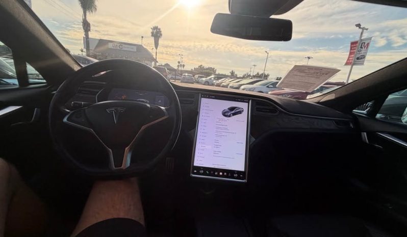 
								2016 Tesla model s P90D Sedan 4D full									