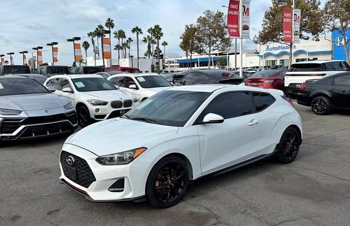 
								2020 Hyundai veloster Turbo R-Spec full									