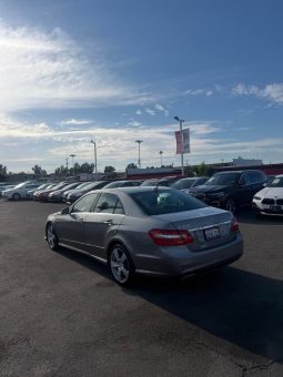 
										2011 Mercedes-Benz e-class E 350 Sedan 4D full									
