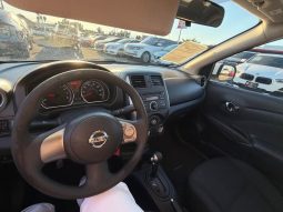 
										2013 Nissan versa full									