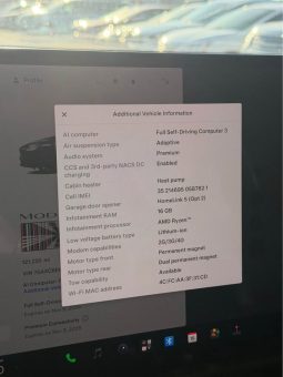 
										2022 Tesla model x Plaid Sport Utility 4D full									