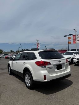 
										2011 Subaru outback full									