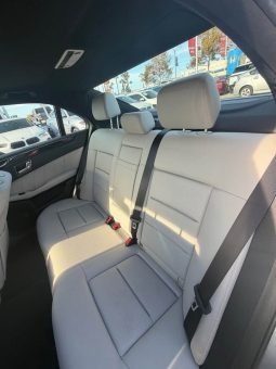 
										2011 Mercedes-Benz e-class E 350 Sedan 4D full									