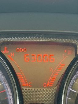 
										2013 Nissan versa full									