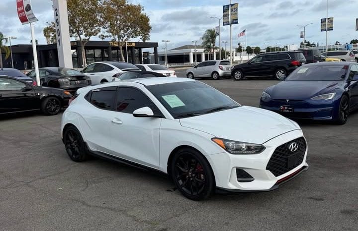 
								2020 Hyundai veloster Turbo R-Spec full									