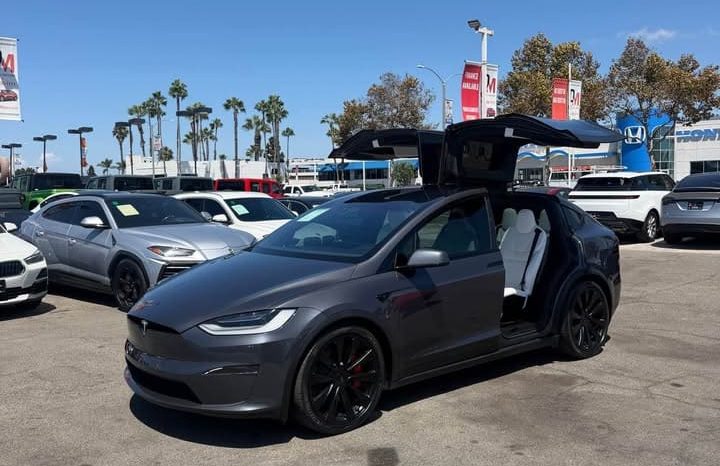 
								2023 Tesla model x Plaid Sport Utility 4D full									