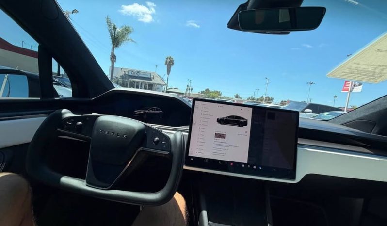 
								2023 Tesla model x Plaid Sport Utility 4D full									