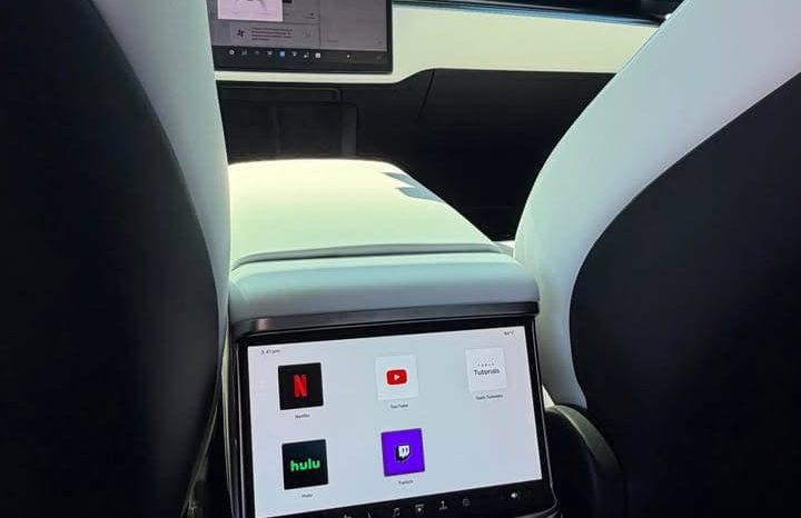 
								2025 Tesla model x Plaid Sport Utility 4D full									
