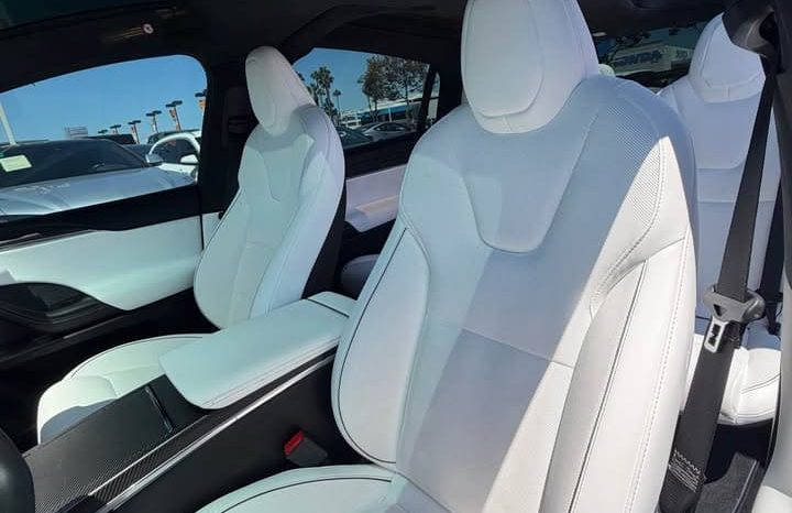 
								2023 Tesla model x Plaid Sport Utility 4D full									