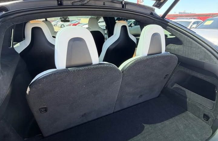 
								2023 Tesla model x Plaid Sport Utility 4D full									