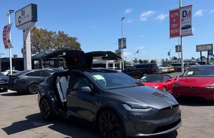 
								2023 Tesla model x Plaid Sport Utility 4D full									