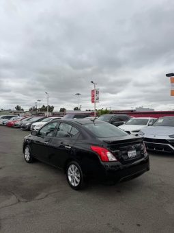 
										2016 Nissan versa full									