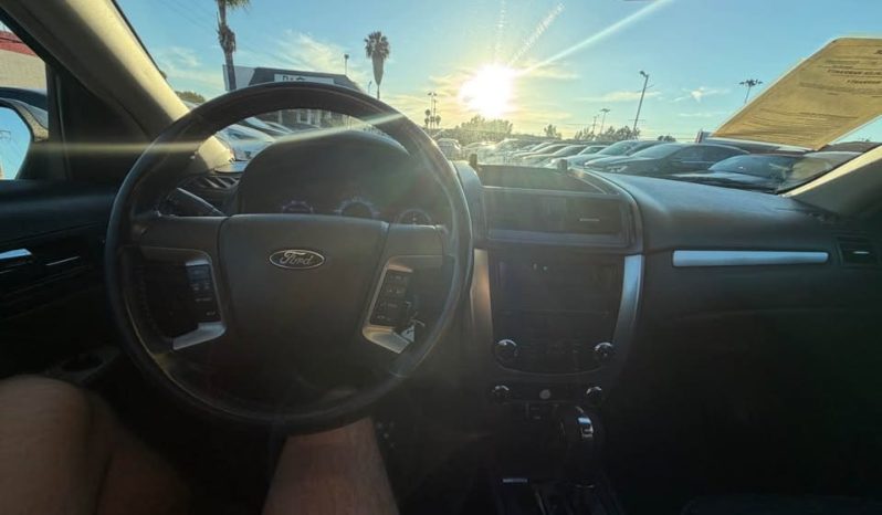 
								2011 Ford fusion full									