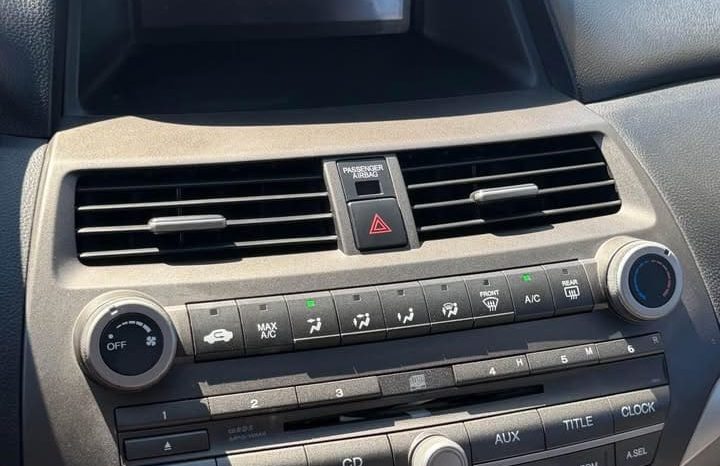 
								2011 Honda accord Sedan 4D full									