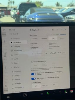 
										2026 Tesla model s Plaid Sedan 4D full									