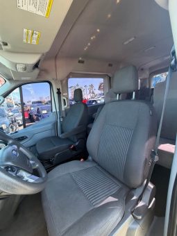 
										2018 Ford transit 350 passenger van XLT w/Medium Roof Van 3D full									