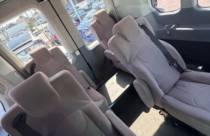 
								2018 Ford transit 350 passenger van XLT w/Medium Roof Van 3D full									