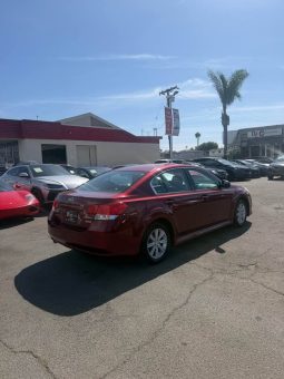 
										2011 Subaru legacy full									