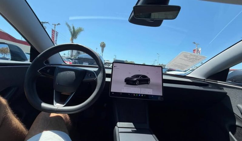 
								2024 Tesla model 3 Sedan 4D full									