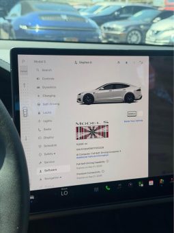 
										2026 Tesla model s Plaid Sedan 4D full									