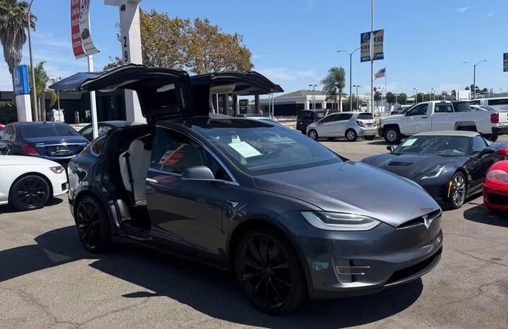 
								2021 Tesla model x Long Range Plus Sport Utility 4D full									