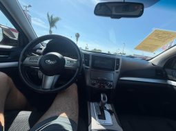 
										2011 Subaru legacy full									